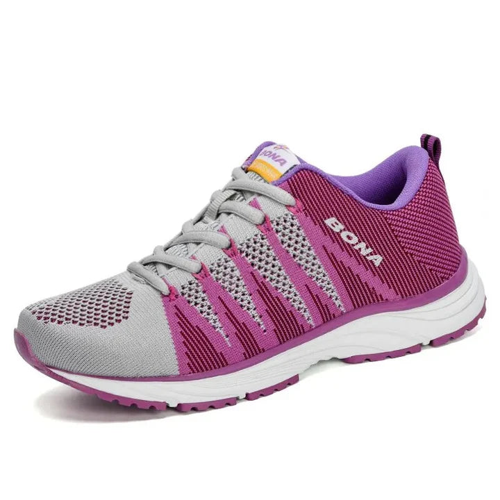 atmungsaktive-laufsneaker-frontansicht-leichtes-mesh-obermaterial