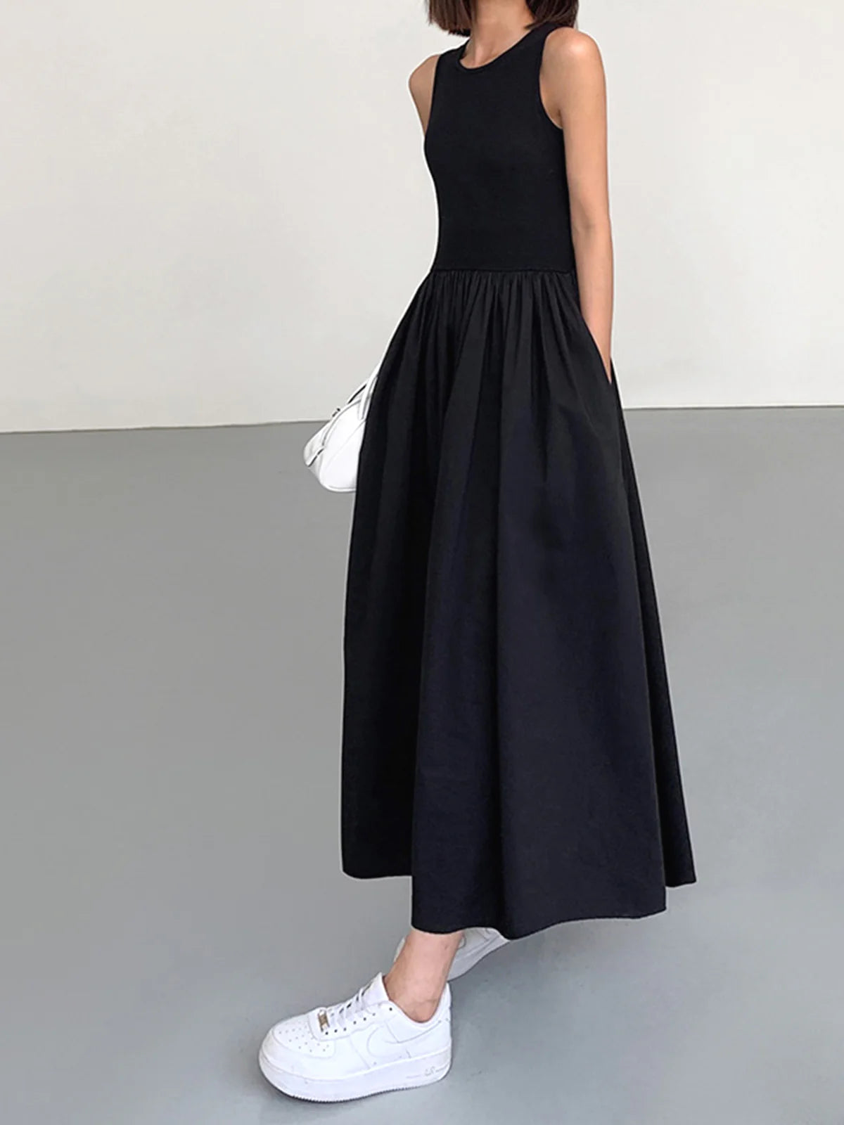 ärmelloses-maxikleid-mit-taschen-eleganter-casual-look