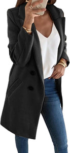 Ein-moderner-Mantel-mit-lässigem-Schnitt,-ideal-für-schicke-und-alltägliche-Outfits.