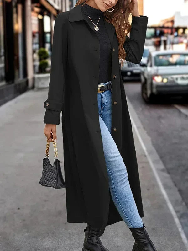 Ein-langer-Mantel-mit-Knopfverschluss-und-klassischem-Kragen,-kombiniert-mit-einem-modischen-Outfit-für-den-städtischen-Stil