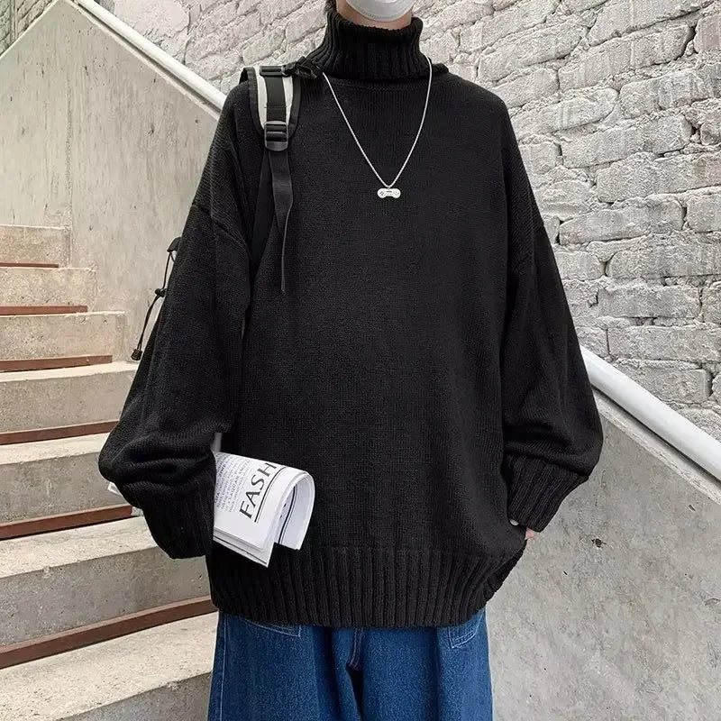 Oversize-Rollkragenpullover-mit-lockerer-Passform-und-gerippten-Säumen,-ideal-für-einen-bequemen-und-lässigen-Winterlook.