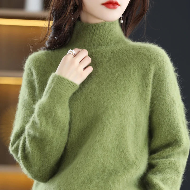 Ein-strukturierter-Pullover-mit-hohem-Kragen,-ideal-für-einen-gemütlichen-und-eleganten-Winterstil.