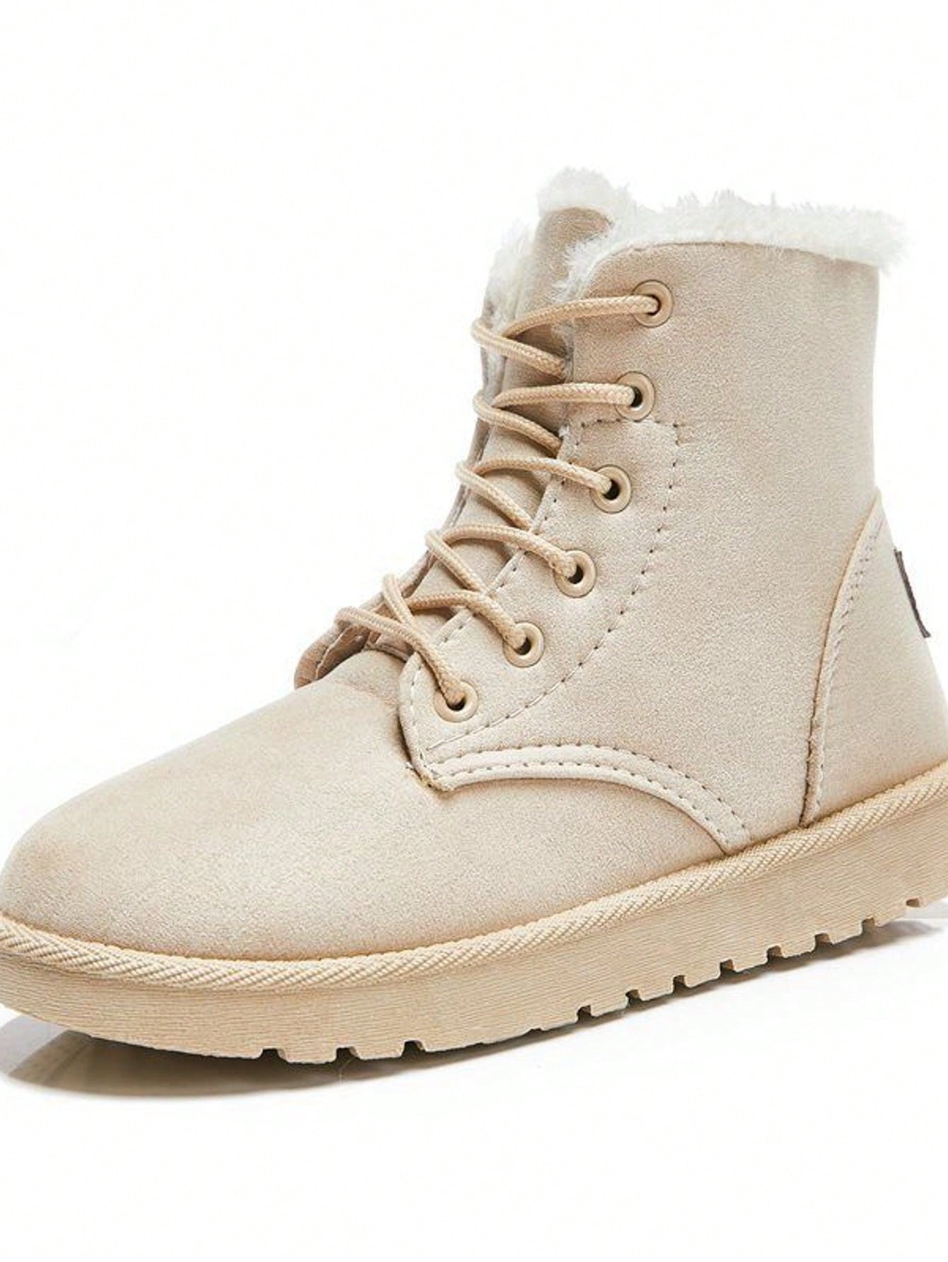 Klassische-Schnürstiefel-mit-weichem-Fellfutter-und-leichter-Profilsohle,-perfekt-für-komfortable-Wärme-im-Winter