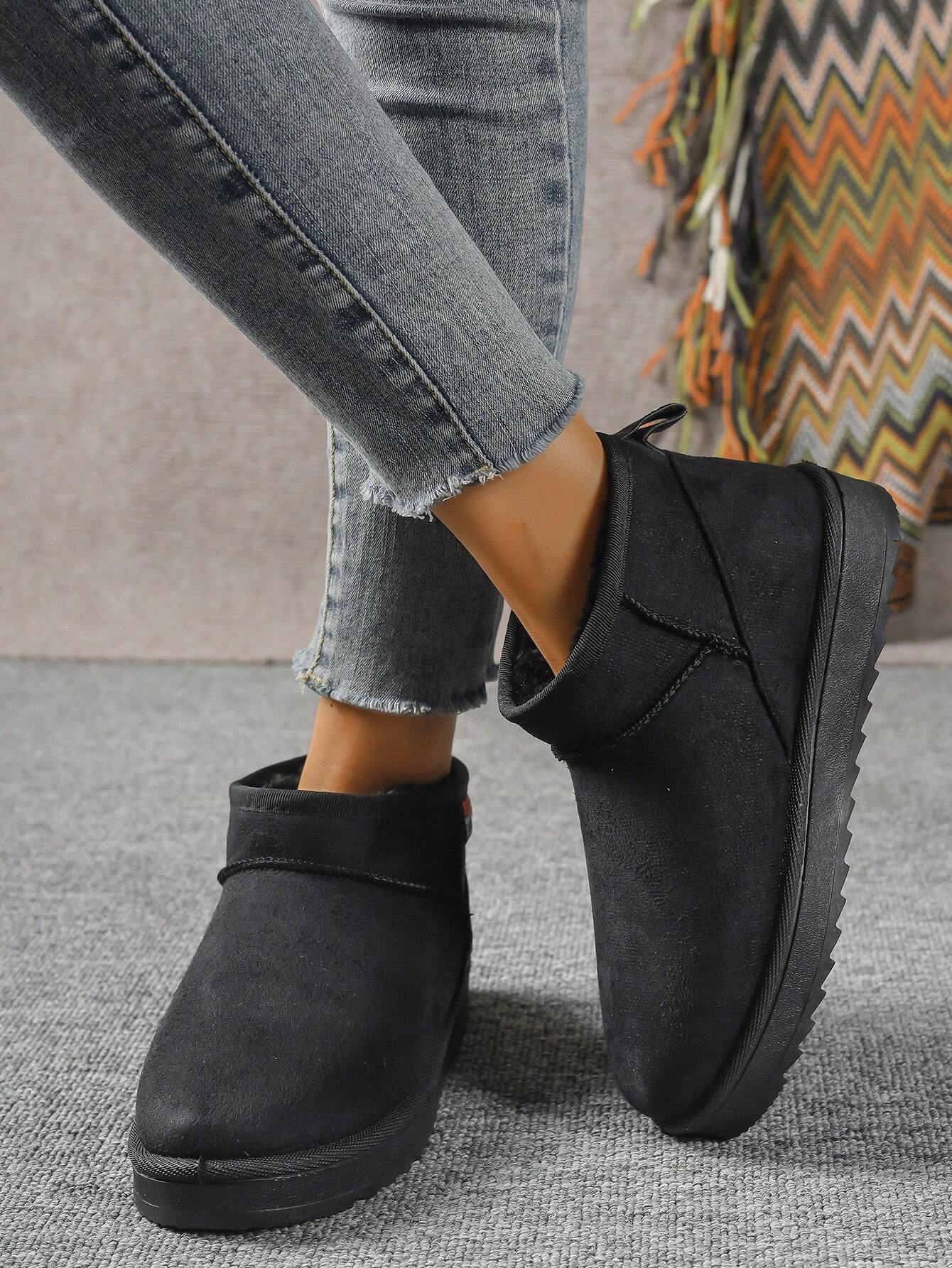 Bequeme-Winterboots-mit-flachem-Design-und-weichem-Innenfutter,-perfekt-für-Alltag-und-kalte-Tage