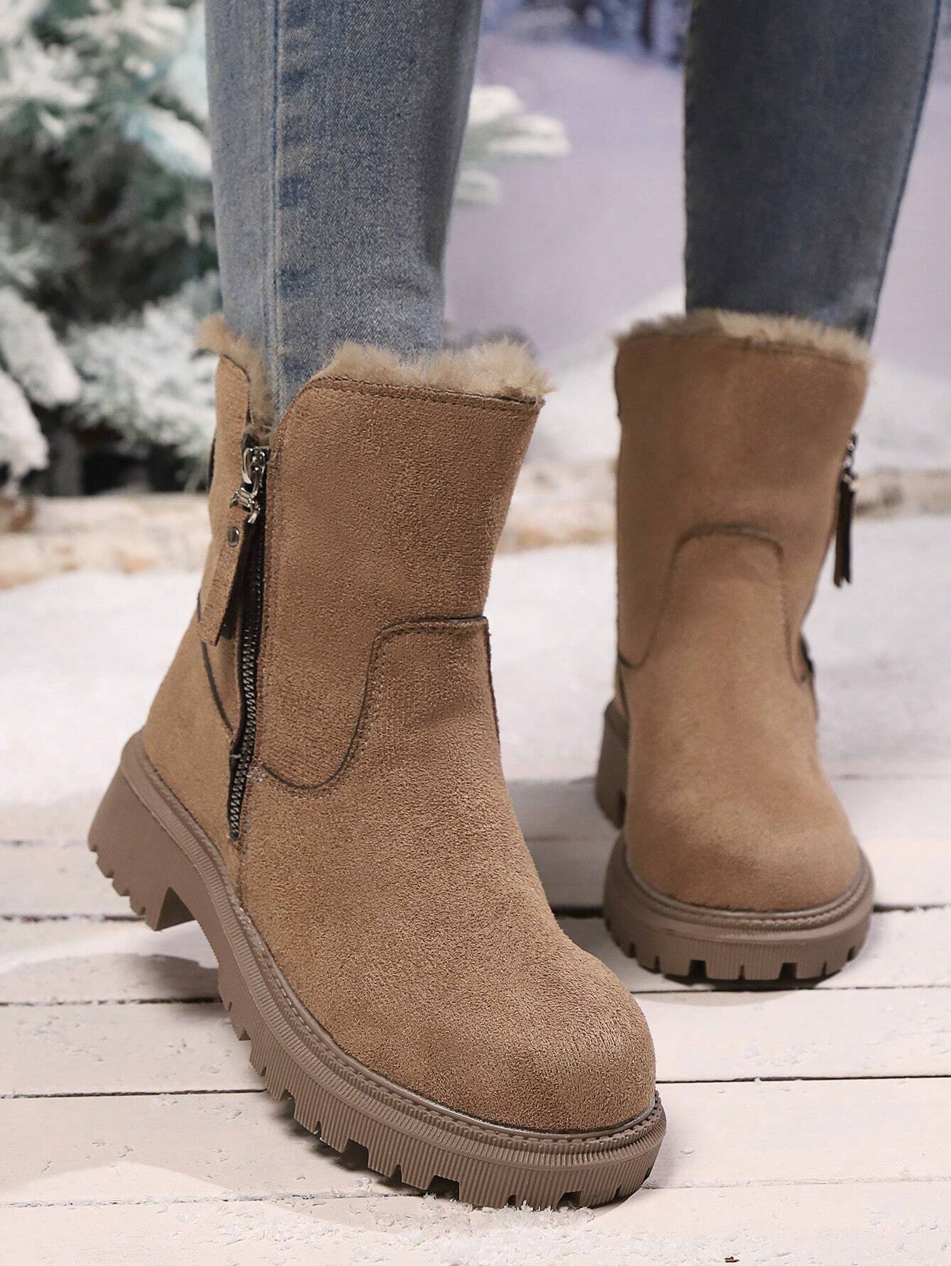 Winterstiefel-mit-weichem-Fellfutter,-seitlichem-Reißverschluss-und-robuster-Profilsohle,-ideal-für-kalte-Tage-und-schneereiches-Wetter