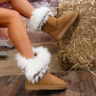 Warme-Winterstiefeletten-mit-dickem-Kunstfellkragen-und-weichem-Innenfutter,-ideal-für-einen-stilvollen-und-komfortablen-Winterlook.