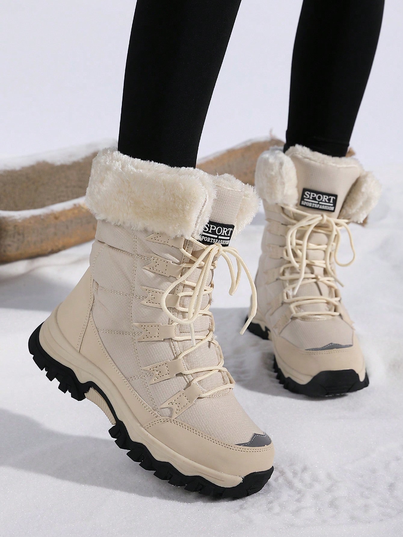 Winter-Wanderstiefel-mit-flauschigem-Futter-und-rutschfester-Sohle,-perfekt-für-Schnee-und-kalte-Tage.