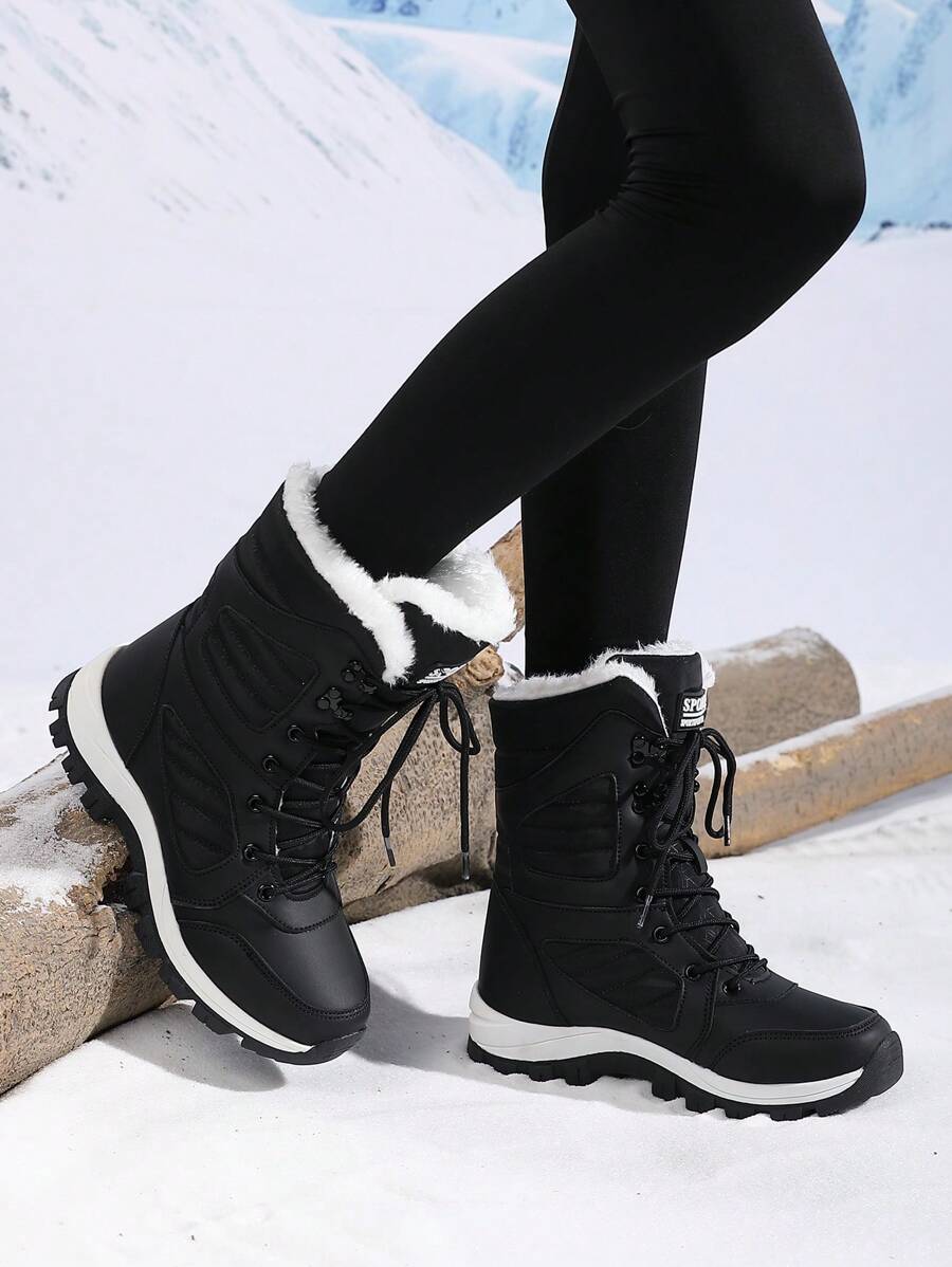 Winter-Wanderstiefel-mit-flauschigem-Futter-und-rutschfester-Sohle,-perfekt-für-Schnee-und-kalte-Tage.