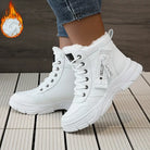 Warme-Winterboots-mit-Schnürung-und-weichem-Innenfutter,-ideal-für-kalte-Tage-und-urbanen-Stil