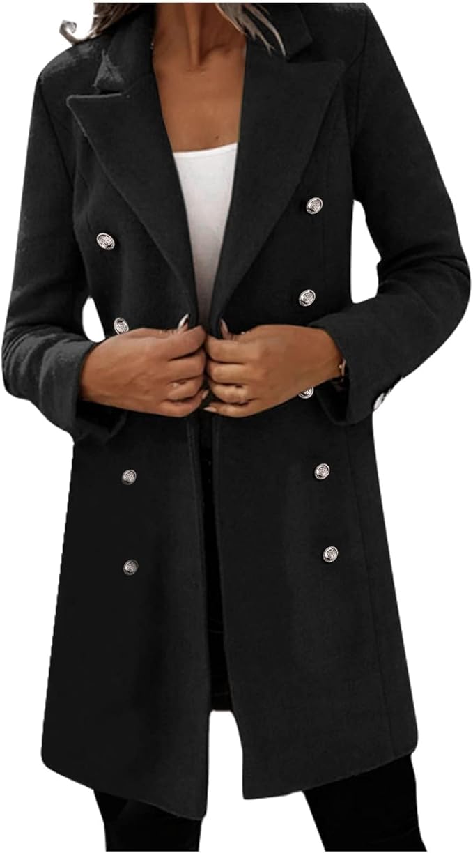 Ein-klassischer-Zweireiher-Mantel-mit-silbernen-Knöpfen-und-lässigem-Schnitt,-perfekt-für-elegante-Alltagslooks.
