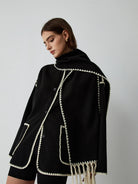 damen-wollmantel-mit-schalkragen-ansicht-vorne-klassischer-stil