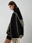damen-wollmantel-mit-schalkragen-ansicht-vorne-klassischer-stil