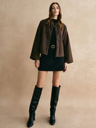 gemütliche-cropped-wolljacke-zum-layering