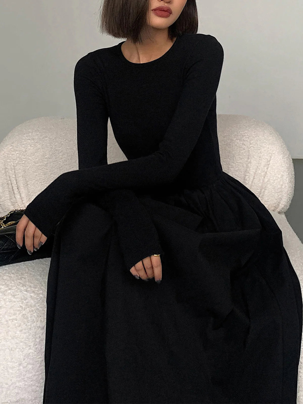damen-maxikleid-mit-langarm-silhouette