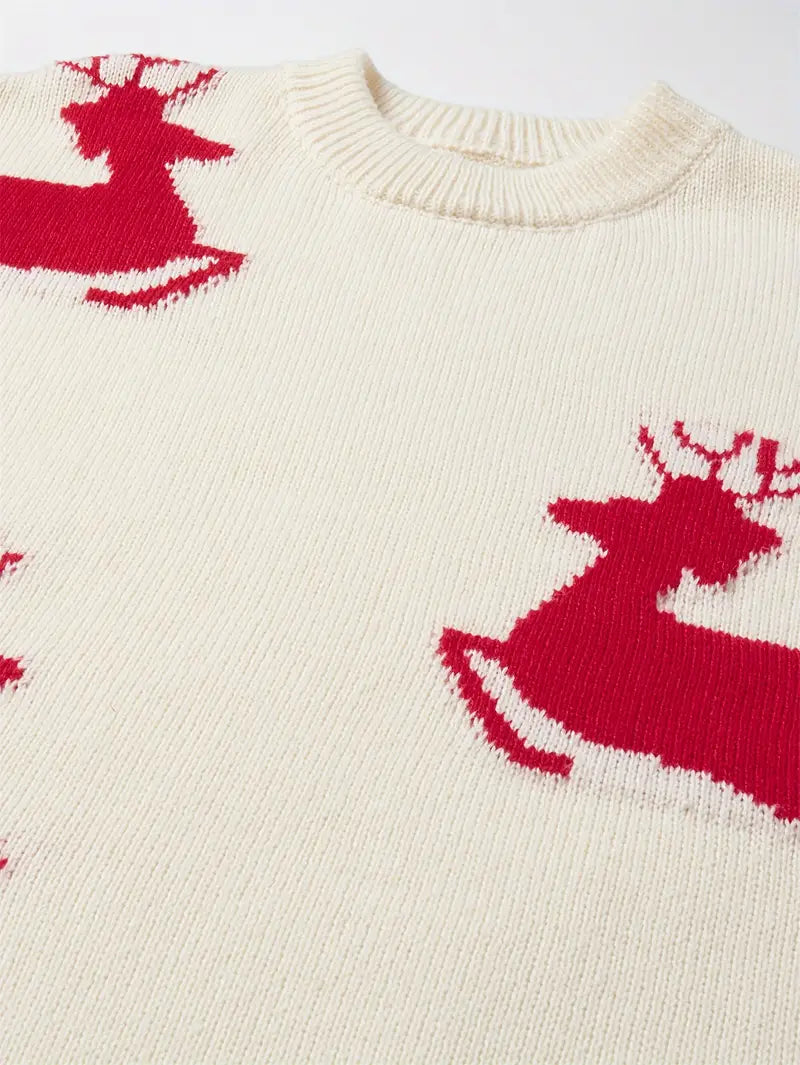 Ein-cremefarbener-Pullover-mit-roten-Rentieren,-ideal-für-die-festliche-Saison.