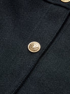 tailorierte-kurzgeschnittene-jacke-fuer-damen