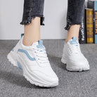 chunky-sneaker-für-damen-nahaufnahme-schnürverschluss-dicke-sohle