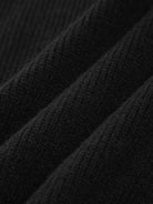 oversize-strickpullover-seitenansicht-weite-ärmel-auffällige-nähte