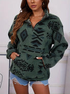 damen-teddy-sweatshirt-reißverschluss-detail