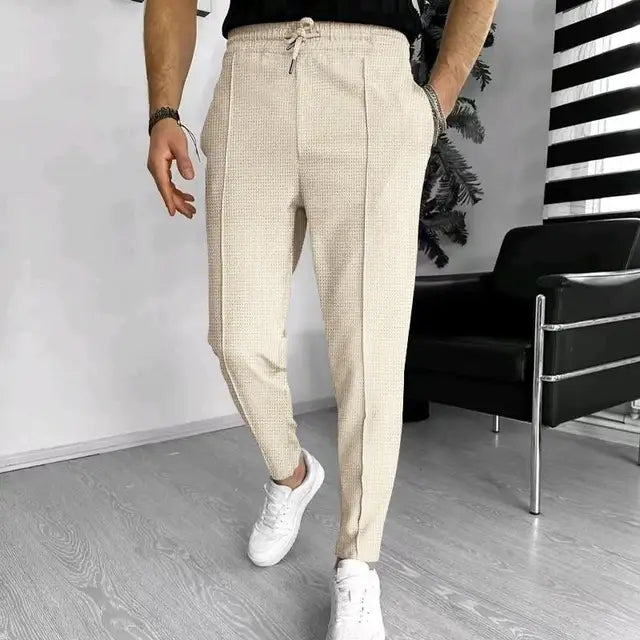 konische-hosen-mit-kordelzug-für-legere-und-semi-formelle-anlässe